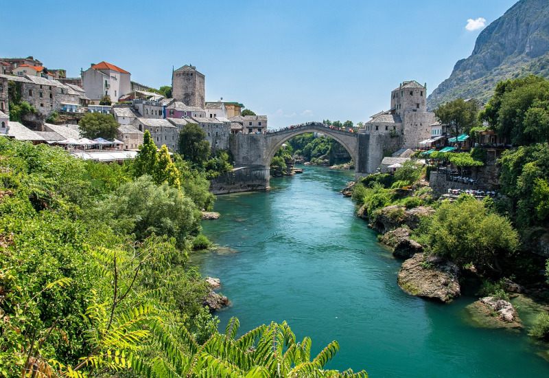 Albânia - Bósnia -  Montenegro